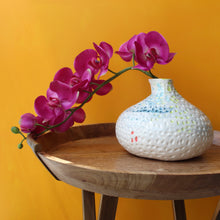 Load image into Gallery viewer, Dotted Vase