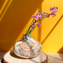 Load image into Gallery viewer, Pod Vase