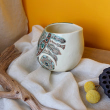 Load image into Gallery viewer, Blue green Pod Vase