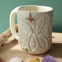 Load image into Gallery viewer, Carved Mug