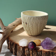 Load image into Gallery viewer, Small Carved Dish