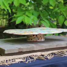 Load image into Gallery viewer, Geometric Cake Stand
